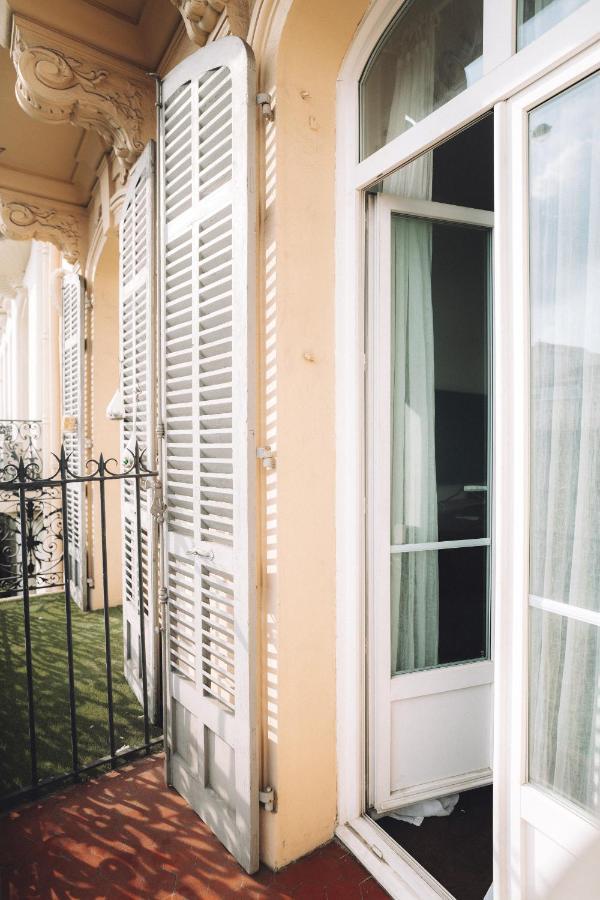 Cannes Centre Ville- Bel Appartement Studio + Mezzanine المظهر الخارجي الصورة
